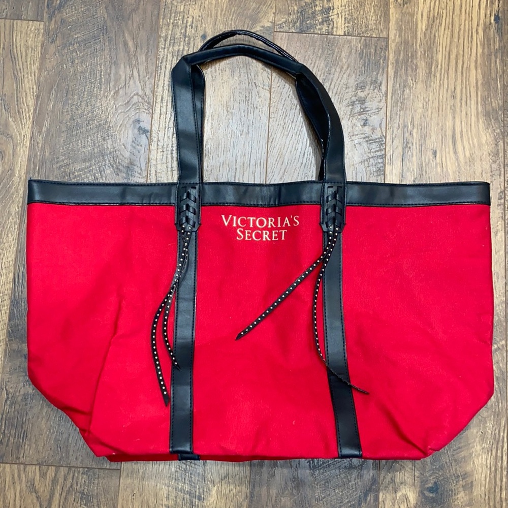 Victoria’s Secret Bag